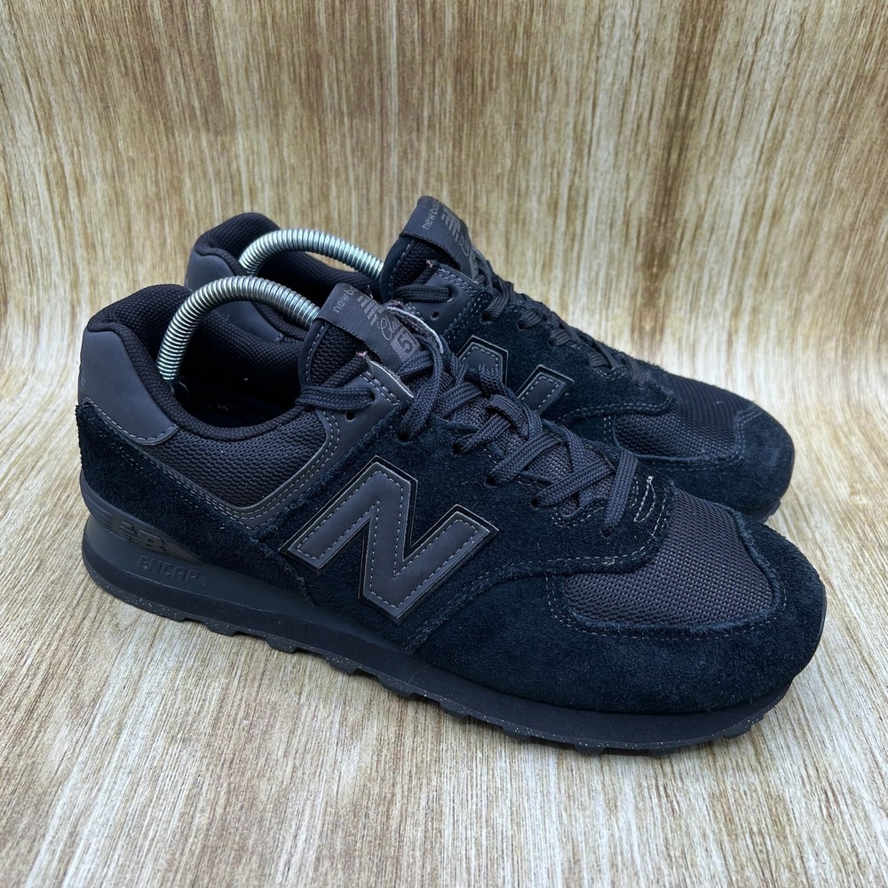New Balance 574 Core Sneakers Men's Size 9.5 Triple Black Suede Low Top ML574EVE